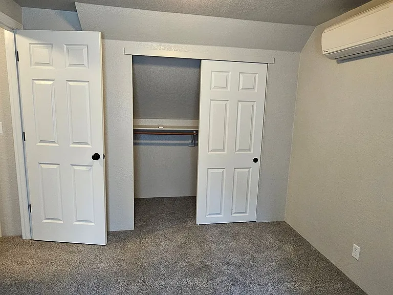 1090 NE Hefley St — Photo 14