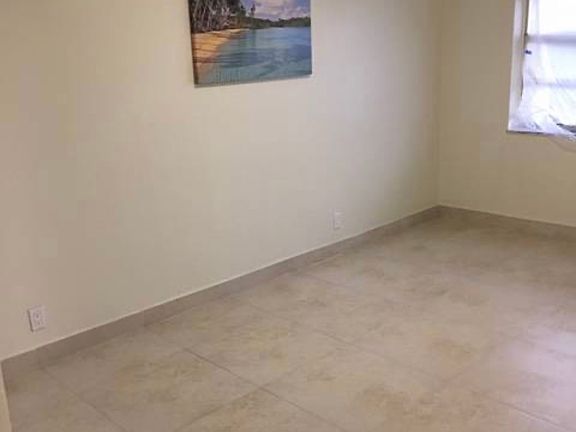 3rd image of 5240 SW 40th Ter #1