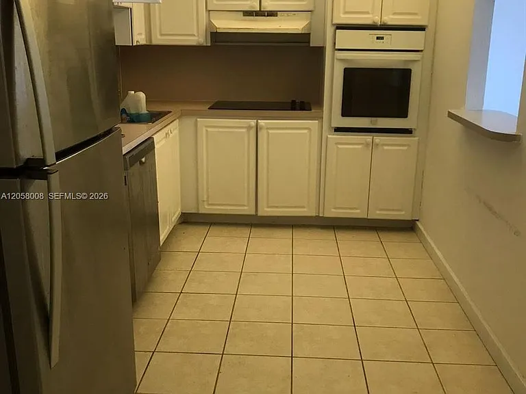 19380 Collins Ave #1018 — Photo 4