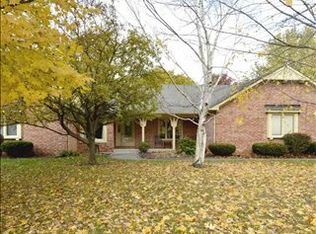 1138 Cottonwood Ct, Carmel, IN 46033
