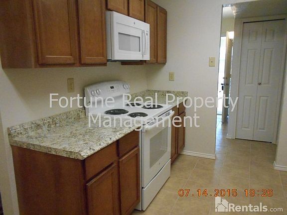 2nd image of 7424 Chelmsford Pl