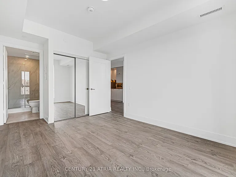 858 Dupont St #318 — Photo 22
