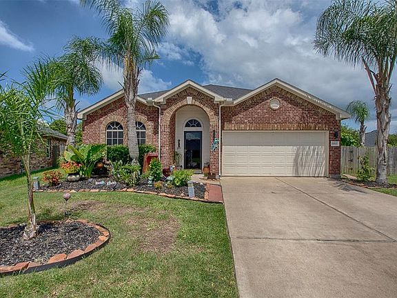 2nd image of 5003 Bay Ln