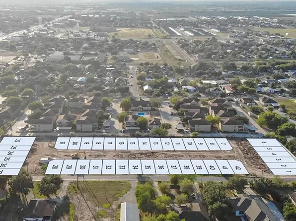 N Mayberry Blvd, Mission, TX 78573