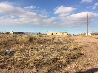 556 Paloma Blanca Dr, Chaparral, NM 88081