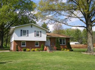 10101 Beatty Ln, Evansville, IN 47725