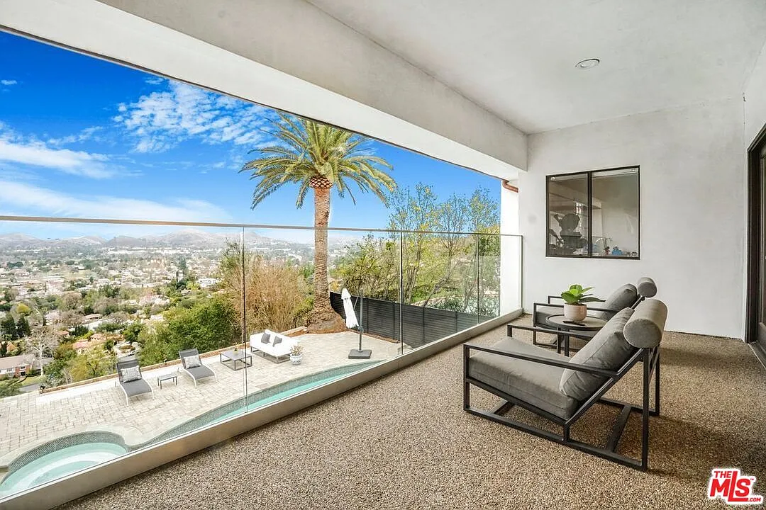 5 bed, 6.0 bath, 4794 sqft, $22,500 — Photo 4