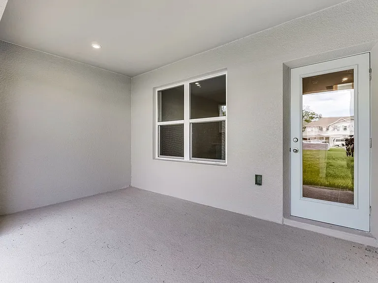 2400 Mercury Way — Photo 29