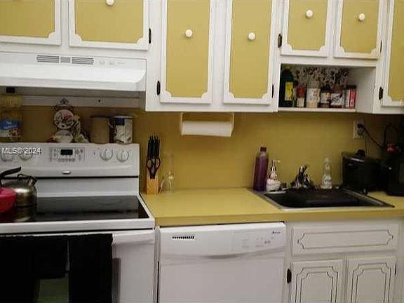 5th image of 13101 Memorial Hwy APT 212