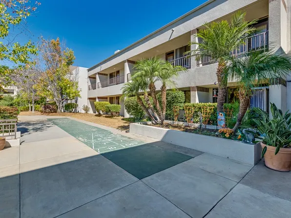 Legacy Hills at Poway 55+