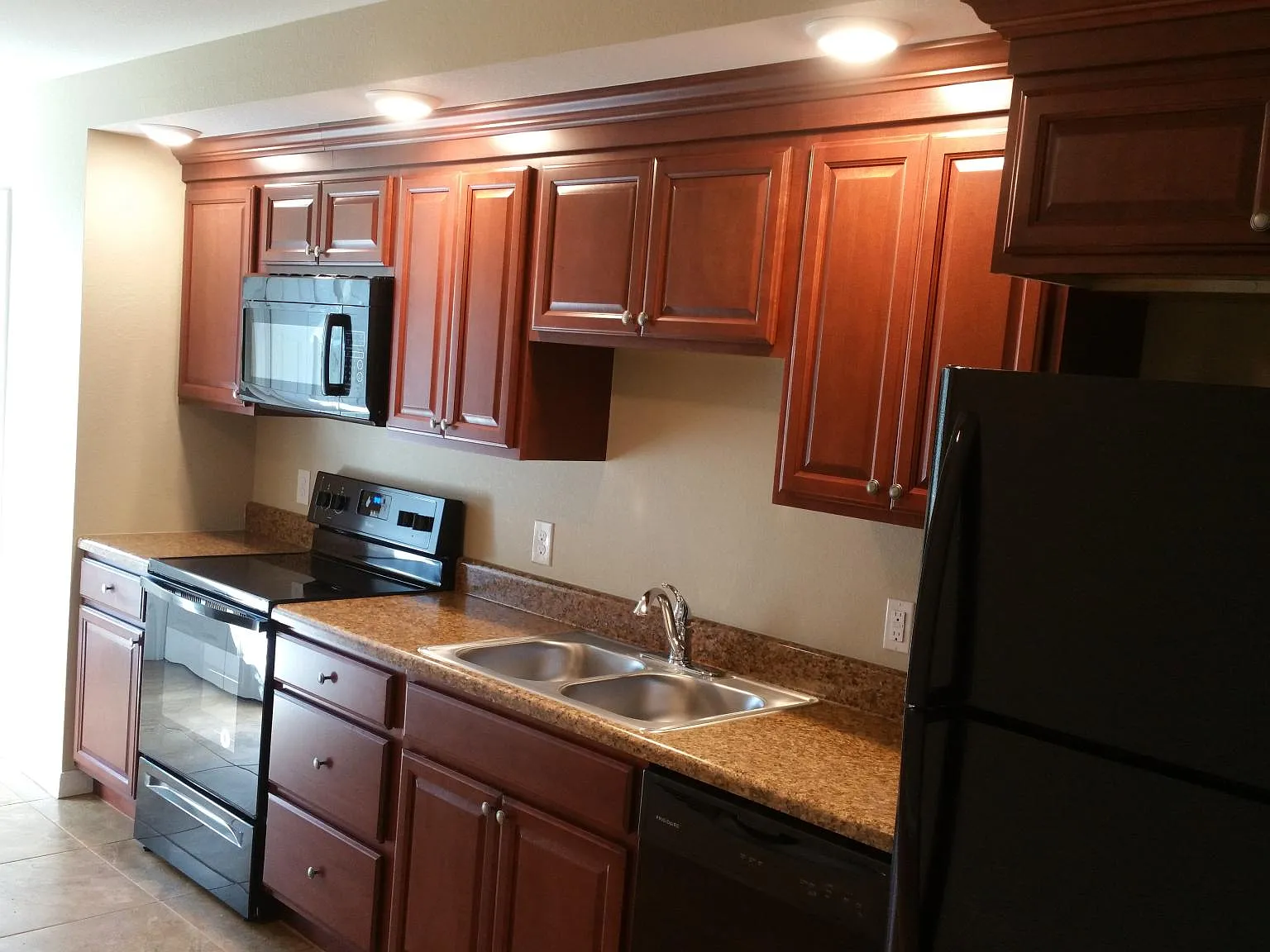 12255 Kirk Ave — Photo 4