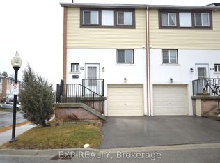 18 Moregate Cres #10, Brampton, ON L6S3K9