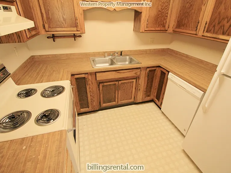 1217 Yellowstone Ave — Photo 5