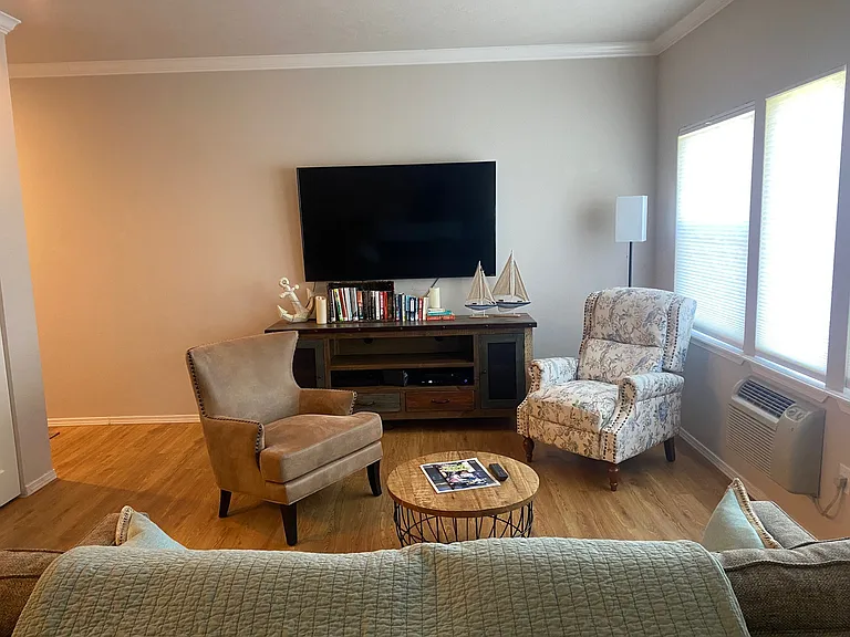 22855 E Country Vista Dr #517 — Photo 2