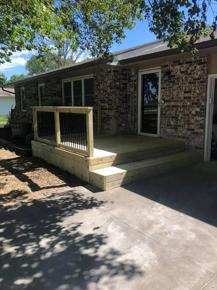 5 bed, 2088 sqft, $2,850 — Photo 3