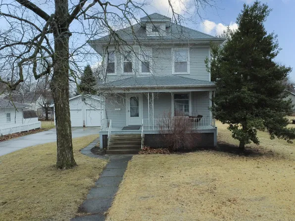550 E Mulberry St, Watseka, IL 60970
