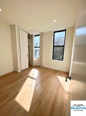 Rented by Brighton Management | media 3