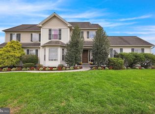 2455 Admire Springs Dr, Dover, PA 17315