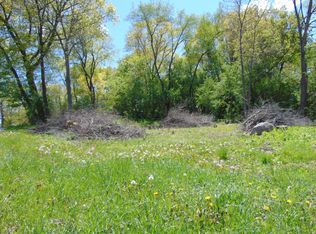 3730 Voss Ct, Burlington, WI 53105