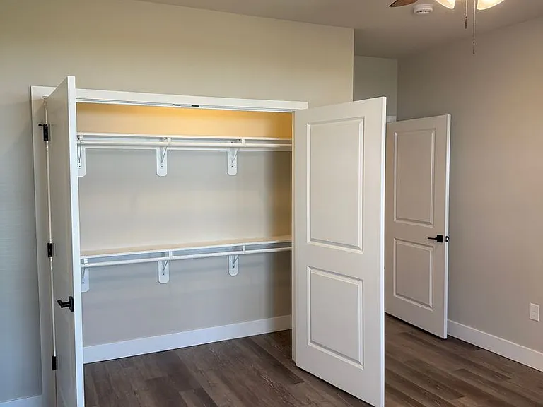 Salem Run Apartments Phase 2 — Photo 132