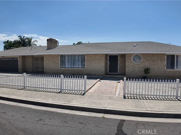 40865 Cavalier Dr, Hemet, CA 92544