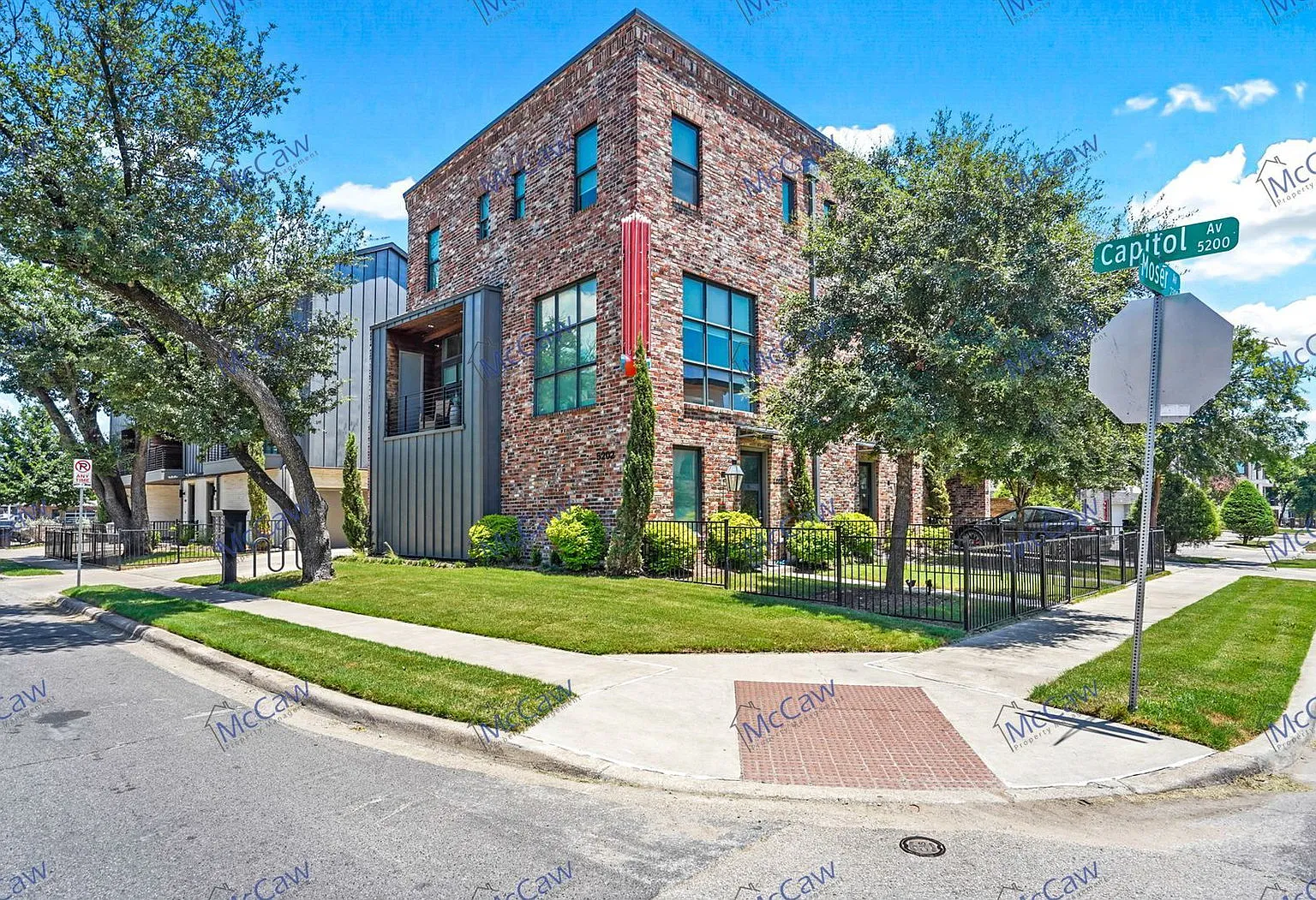 2 bed, 2.5 bath, 1406 sqft, $3,500 — Photo 1