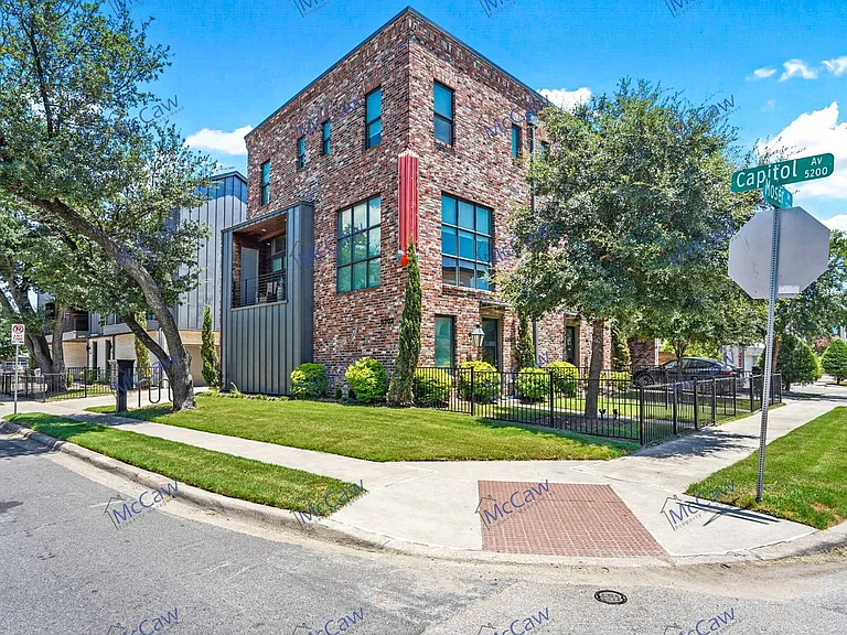 5202 Capitol Ave #1108 — Photo 1
