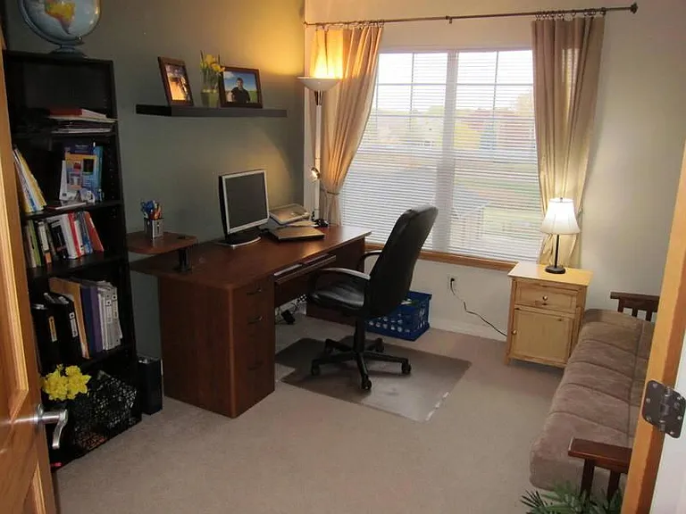 5220 Boardwalk Dr #B33 — Photo 7