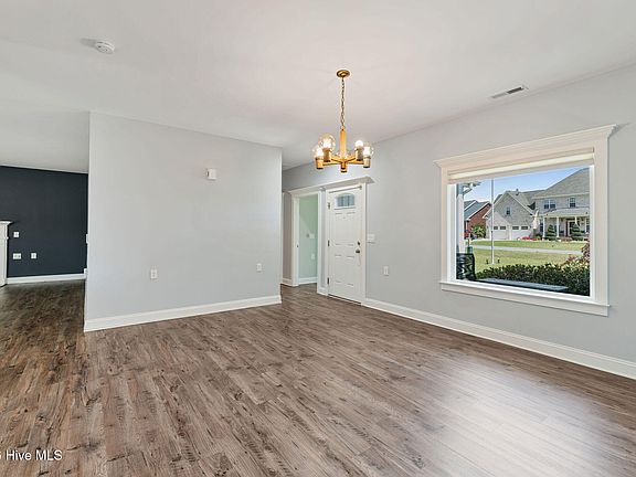 4th image of 303 Aarons Place