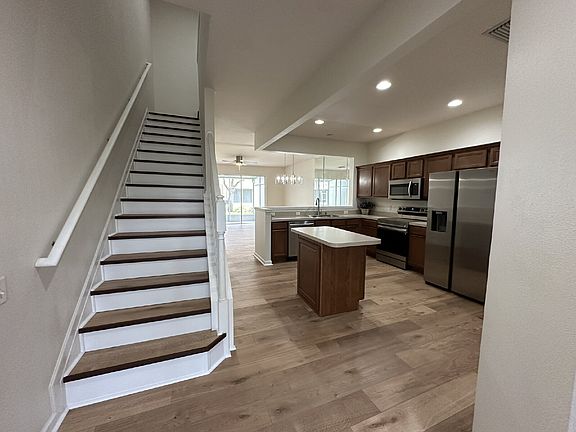 3rd image of 8363 72nd St E