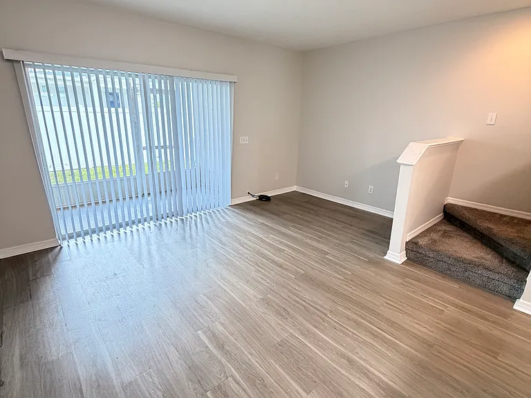 16255 Swan View Cir — Photo 12