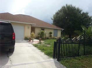 338 Pinehurst Ave, Lehigh Acres, FL 33974