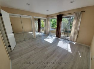 3048 Yulupa Ave, Santa Rosa, CA 95405