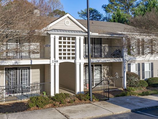 2308 Myron Dr APT 4, Raleigh, NC 27607