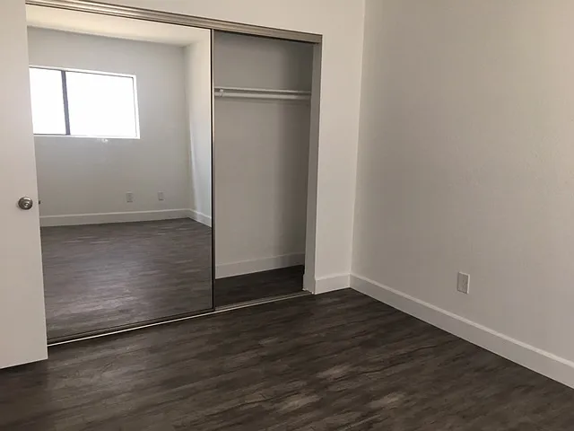2204 S Beverly Glen Blvd — Photo 18