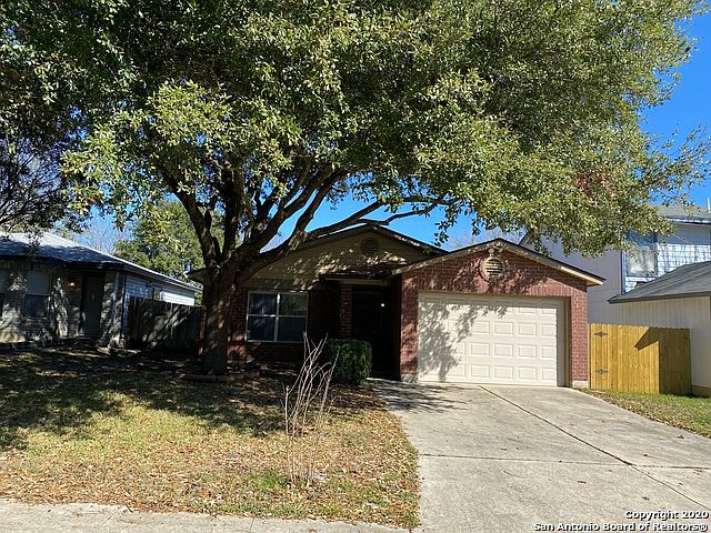1st image of 15438 Legend Springs Dr