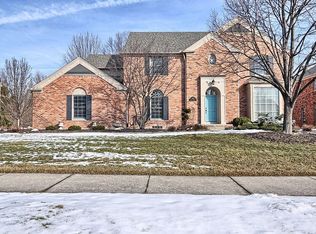 314 Belle Meade Rd, Troy, MI 48098