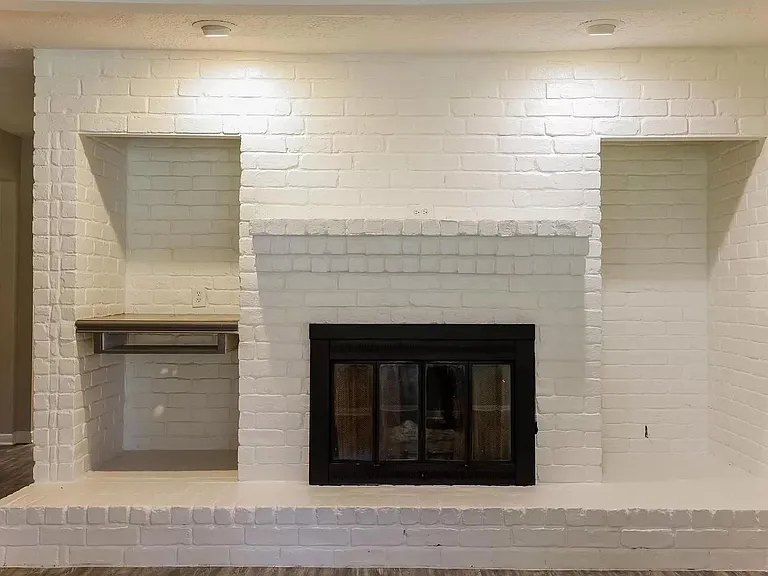 16738 Barcelona Dr — Photo 13