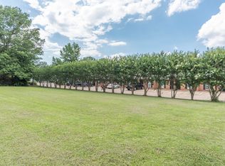 1255B Louisville Rd, Starkville, MS 39759