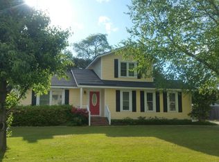 3463 Sugar Cane Cir, Fayetteville, NC 28303