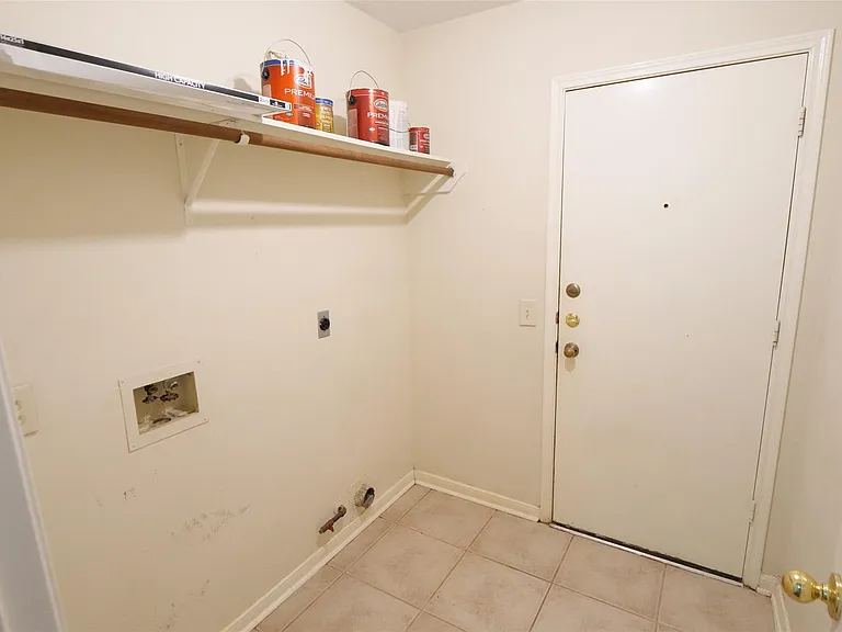 1314 Hollow Ash Ln — Photo 26