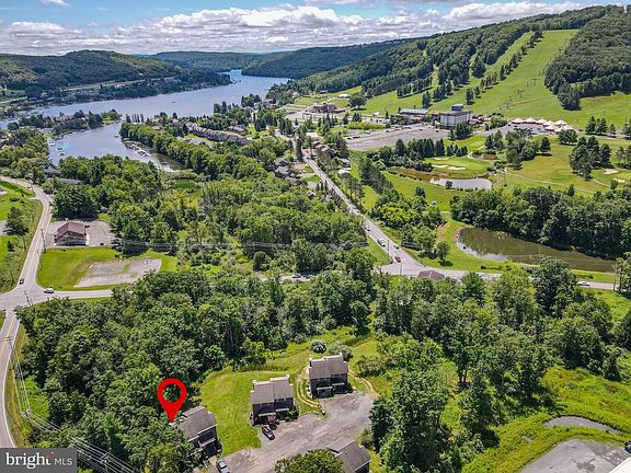 2nd image of 13 Cedar Creek Dr #1