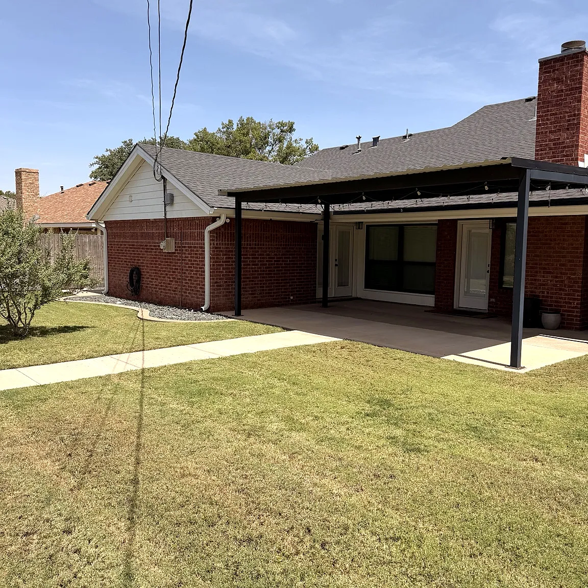 4 bed, 1990 sqft, $3,800 — Photo 2