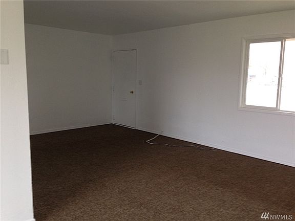 4th image of 8908B Travis Dr