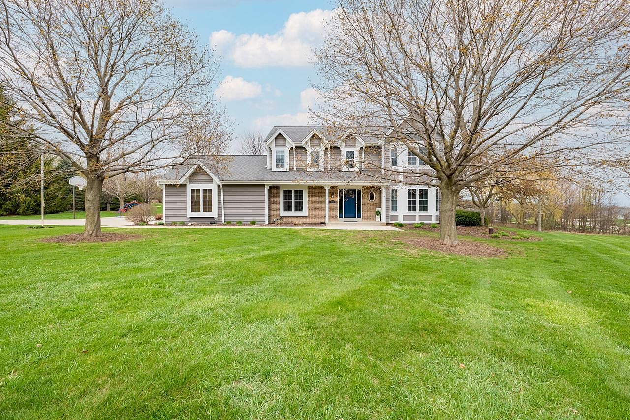 1012 Elmwood Way COURT, Hubertus, WI 53033 Zillow