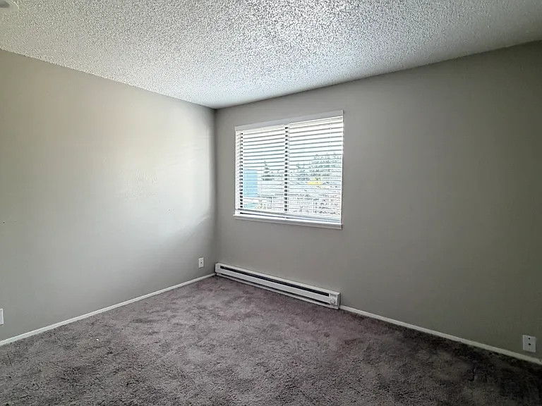 5752 SW Main Ave #5752 — Photo 10