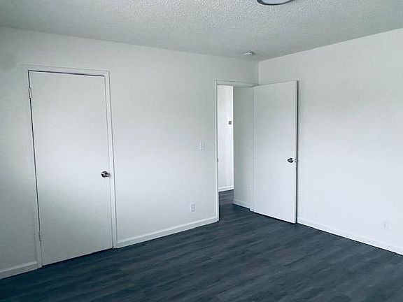 4th image of 446 N Maple Ave #101-103-20