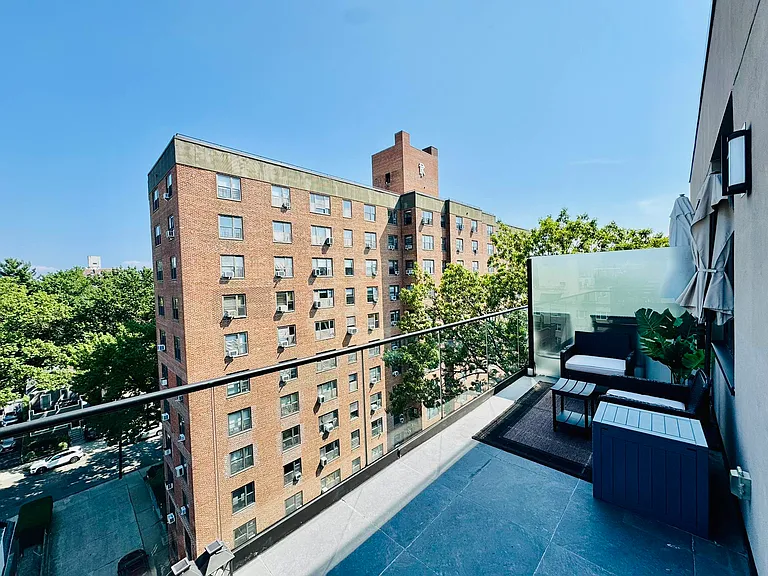 3128 Henry Hudson Pkwy E #405 — Photo 12
