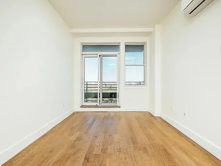 581 Ocean Pkwy #5F — Photo 7