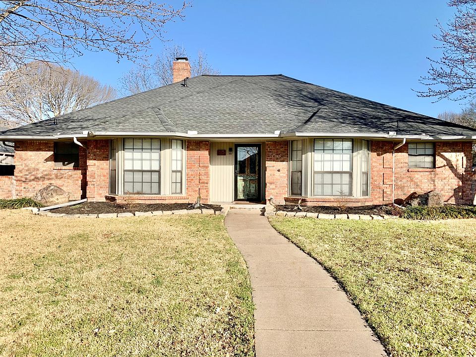 1st image of 117 Redman Ln